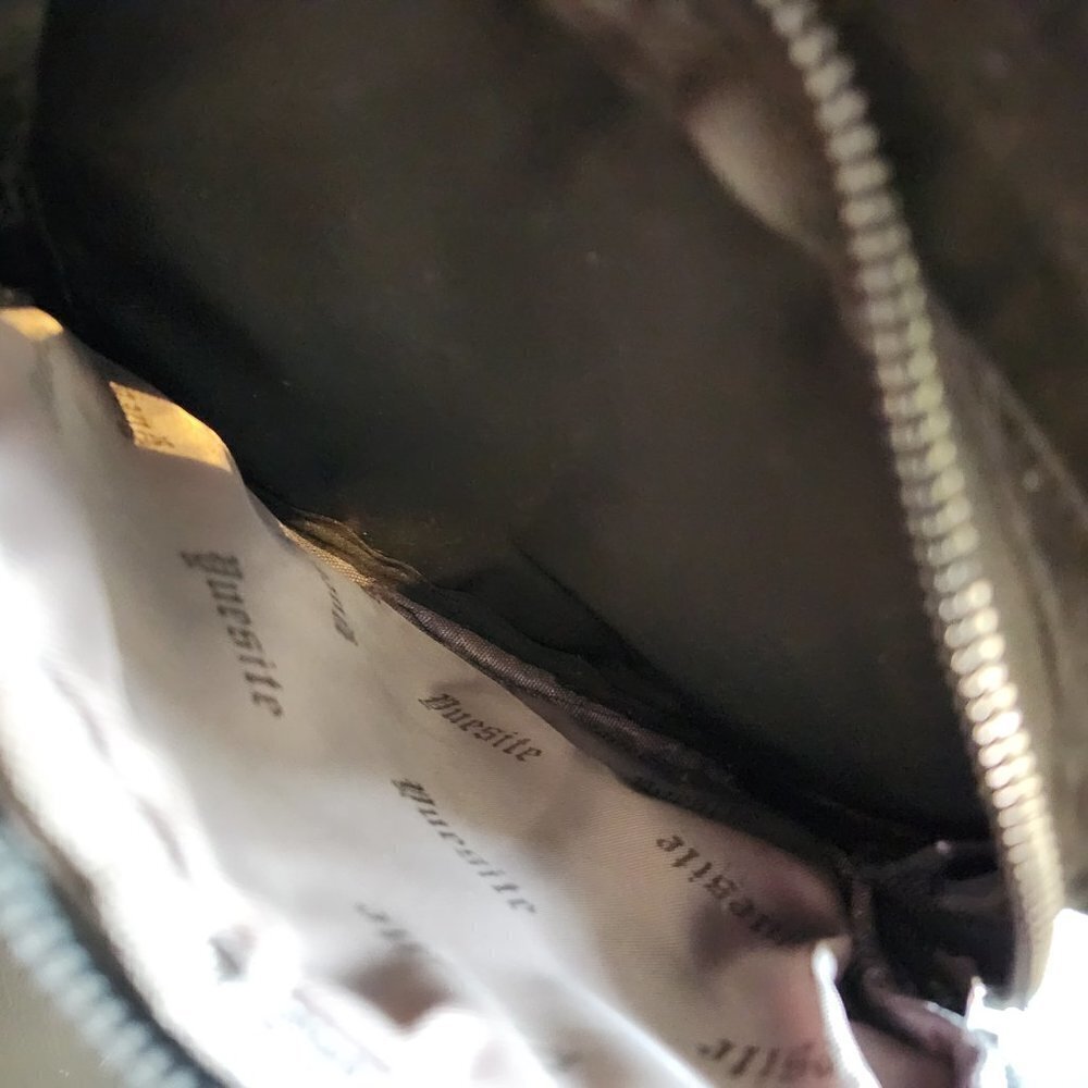 47. YUESITE BACKPACK! - Picture 2 of 6
